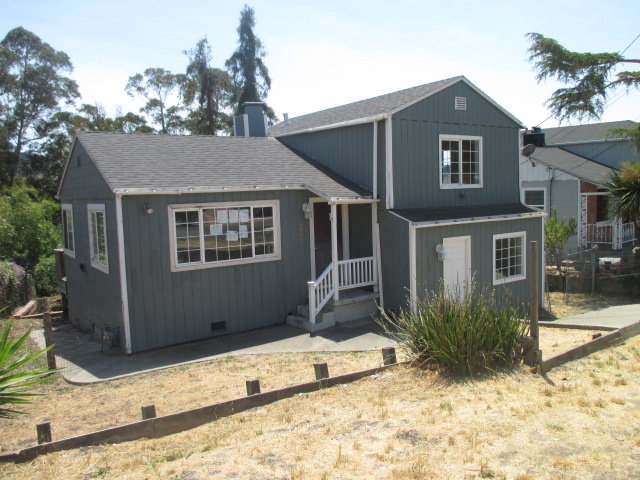 4076 Lambert RdEl Sobrante, CA, 94803Contra Costa County