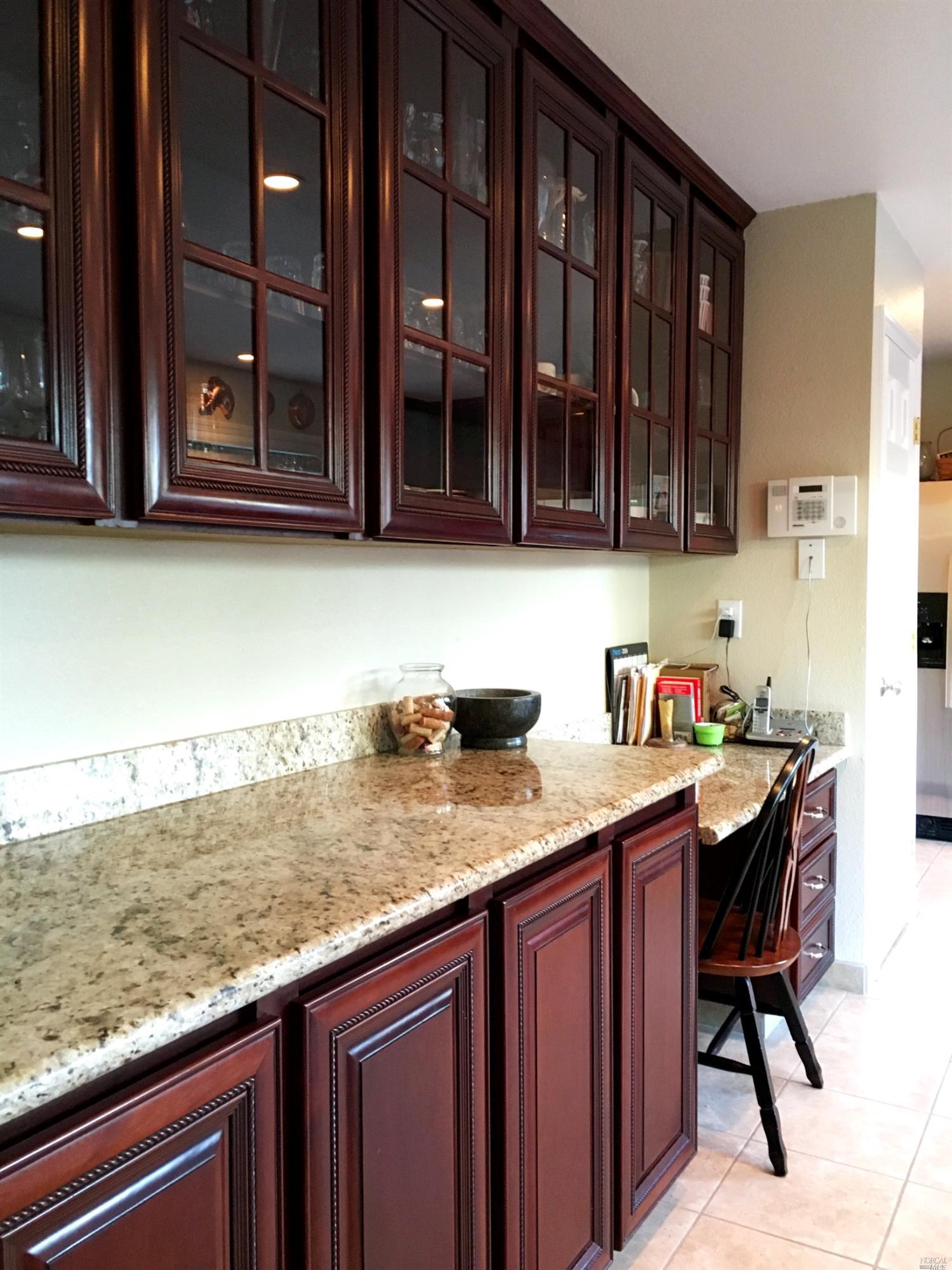 944Edith Court, Rohnert Park, United States 94928