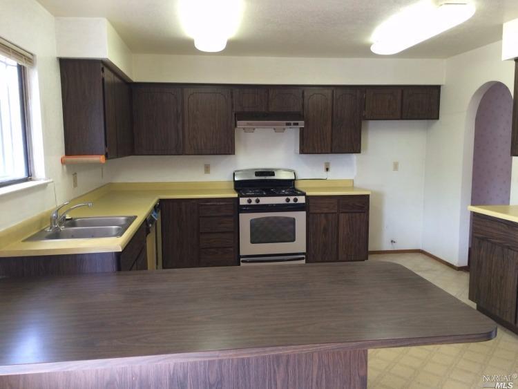 6031 Country Club, Rohnert Park, United States 94928