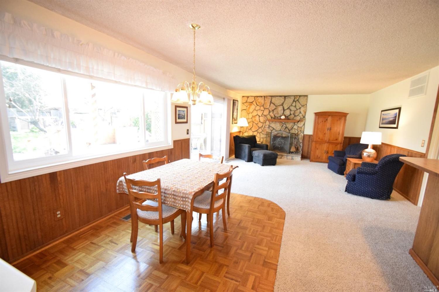 6044 Dawn Dr, Rohnert Park, United States 94928