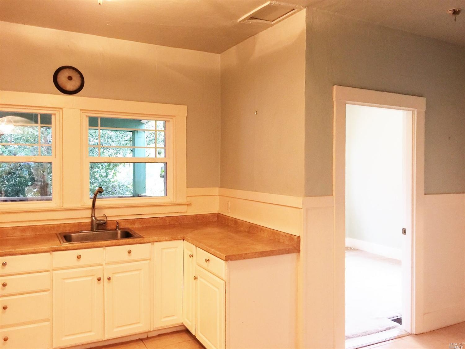1762 Sir Francis Drake Boulevard, Fairfax, United States 94930