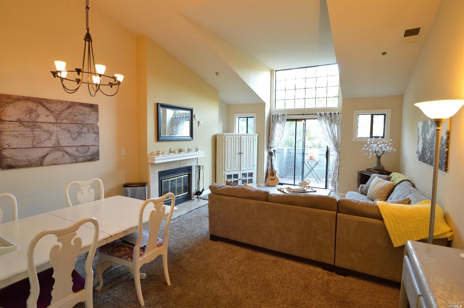 174 Oriole Circle, Novato, United States 94949