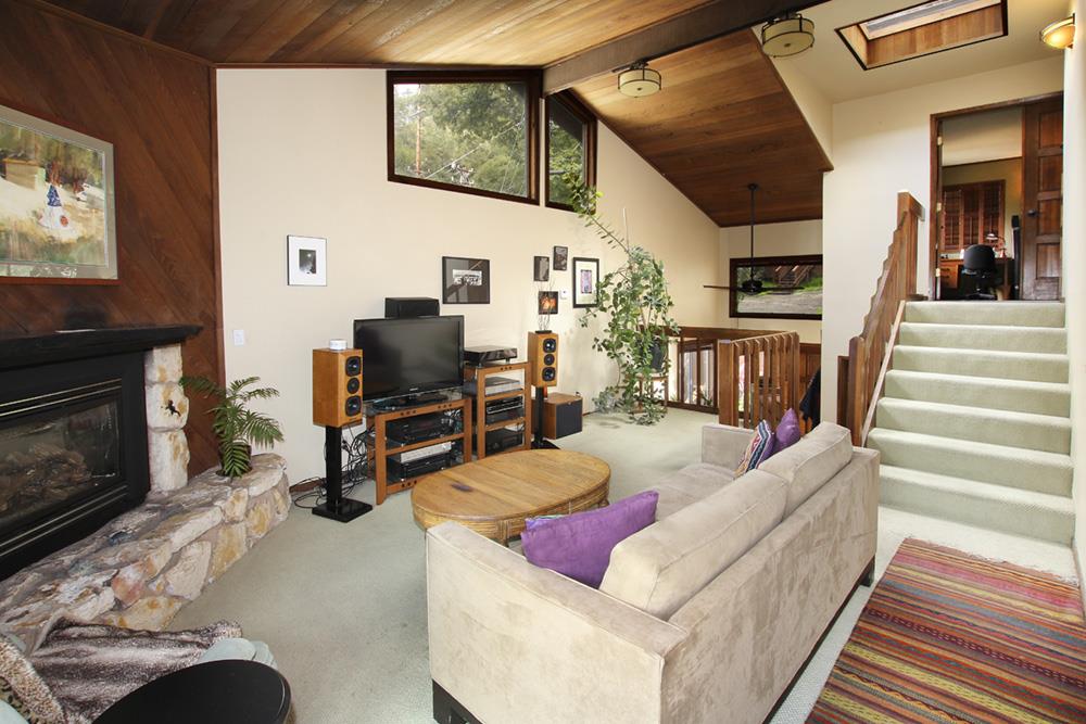 1943 Redwood DR, Aptos, CA 95003