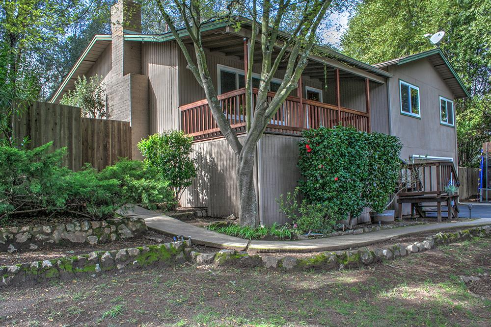 1845 Quail Hollow RD, Ben Lomond, CA 95005
