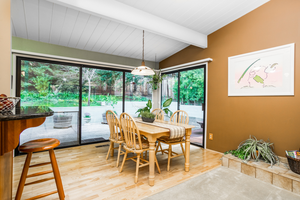 9 Oakwood Lane, Boulder Creek, United States 95006