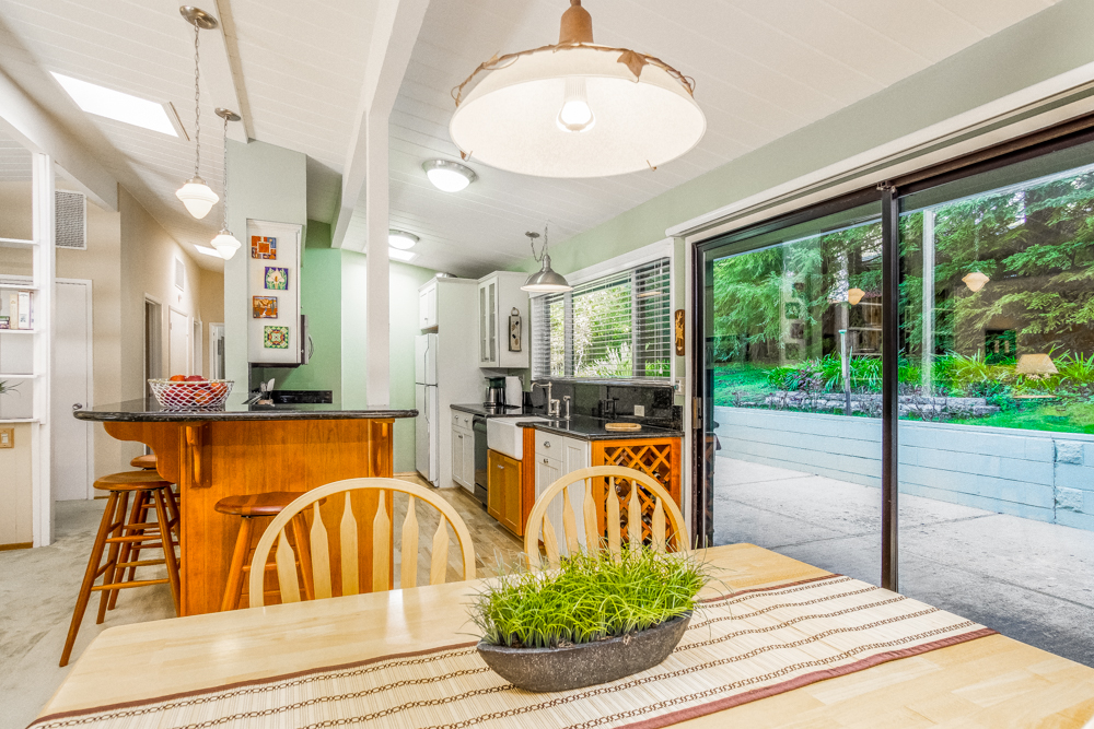9 Oakwood Lane, Boulder Creek, United States 95006