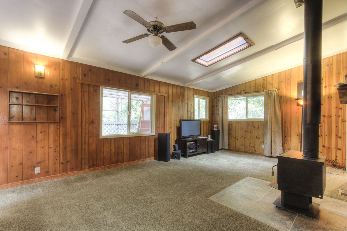 210 Douglas Avenue, Boulder Creek, United States 95006