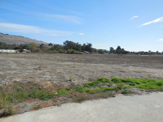 2030 Trumar Ln, Gilroy, United States 95020