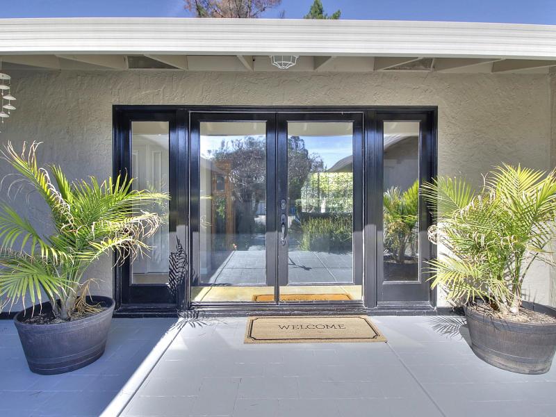 353 Marks DR, Hollister, CA 95023