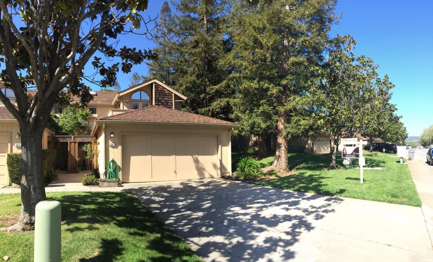 17684 Raccoon Court