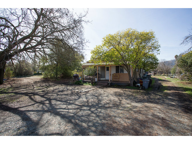 1765 Cochrane Rd