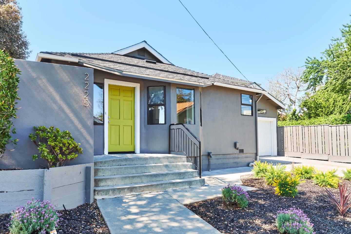 2225 Felt ST, Santa Cruz, CA 95062