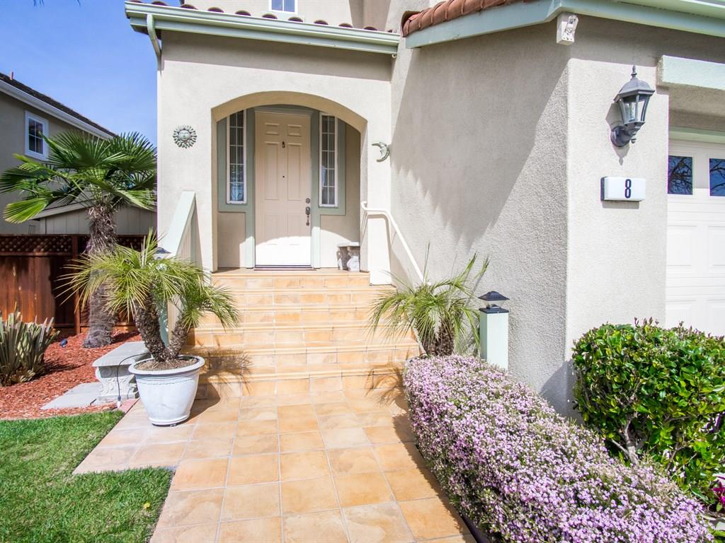 8 Kingfisher DR, Watsonville, CA 95076