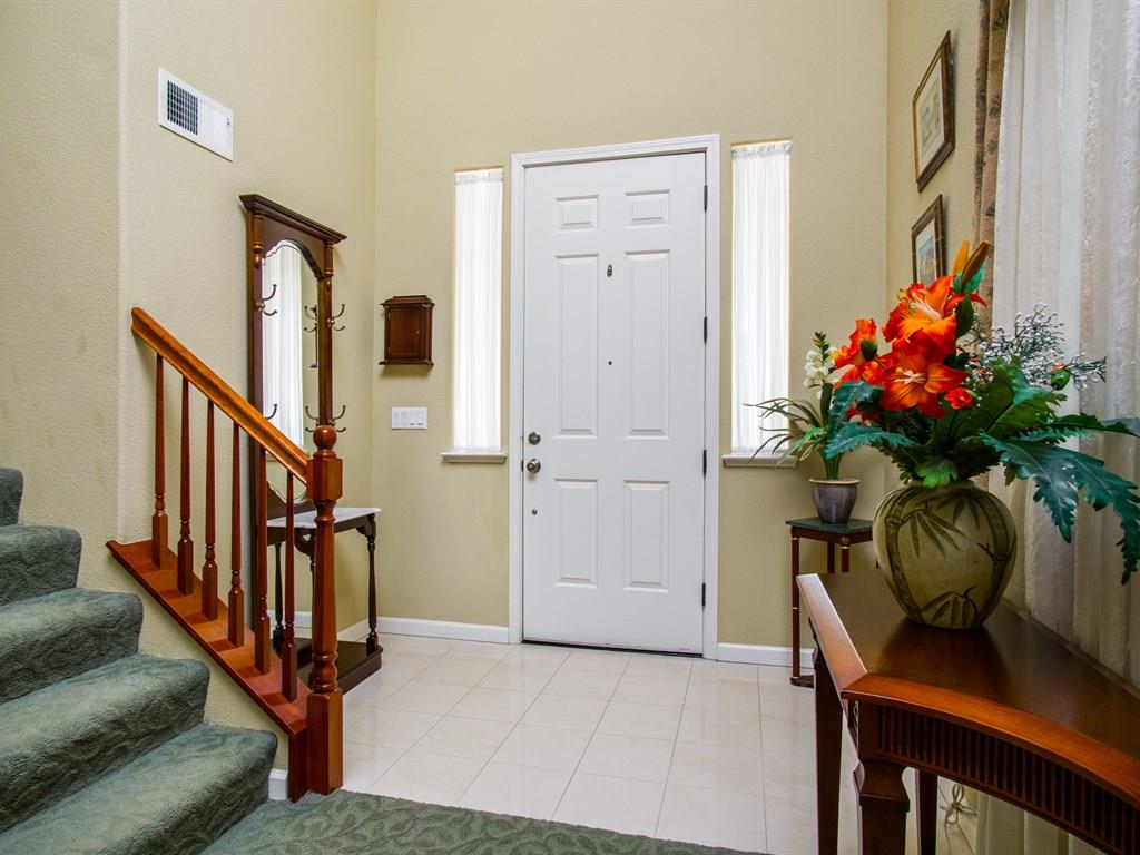 8 Kingfisher DR, Watsonville, CA 95076