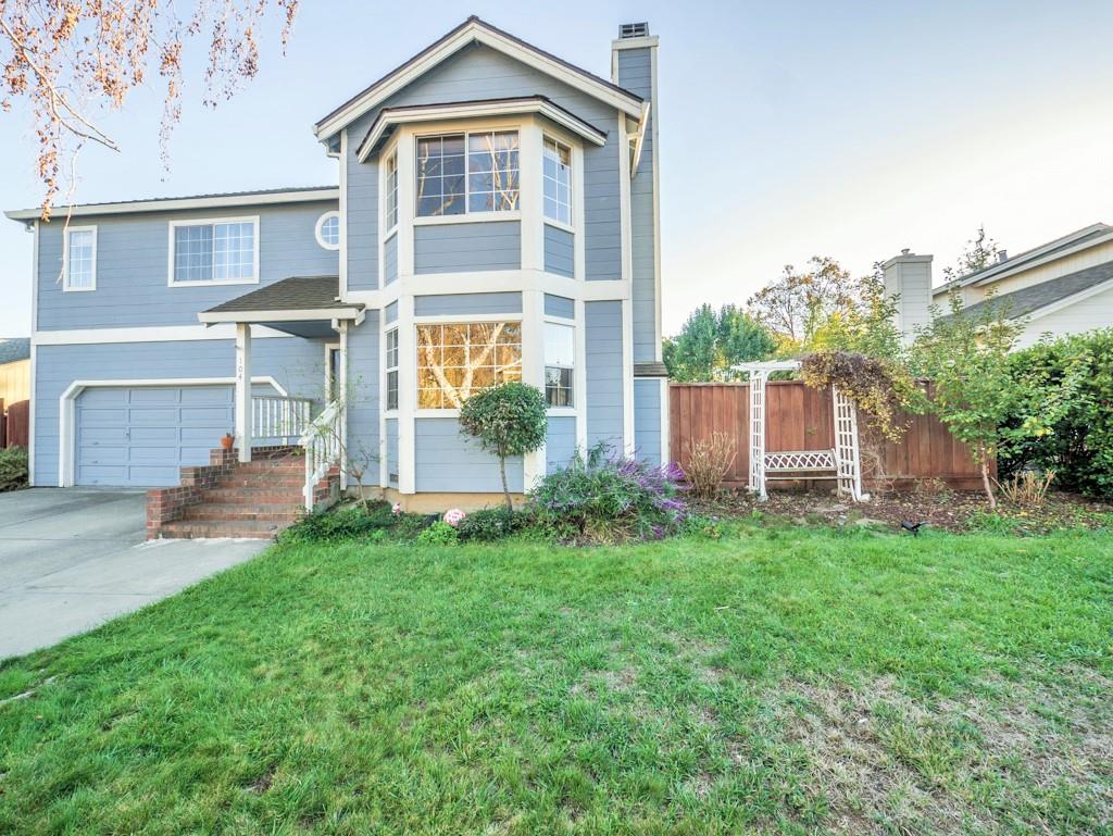 104 Pauline Dr, Watsonville, United States 95076
