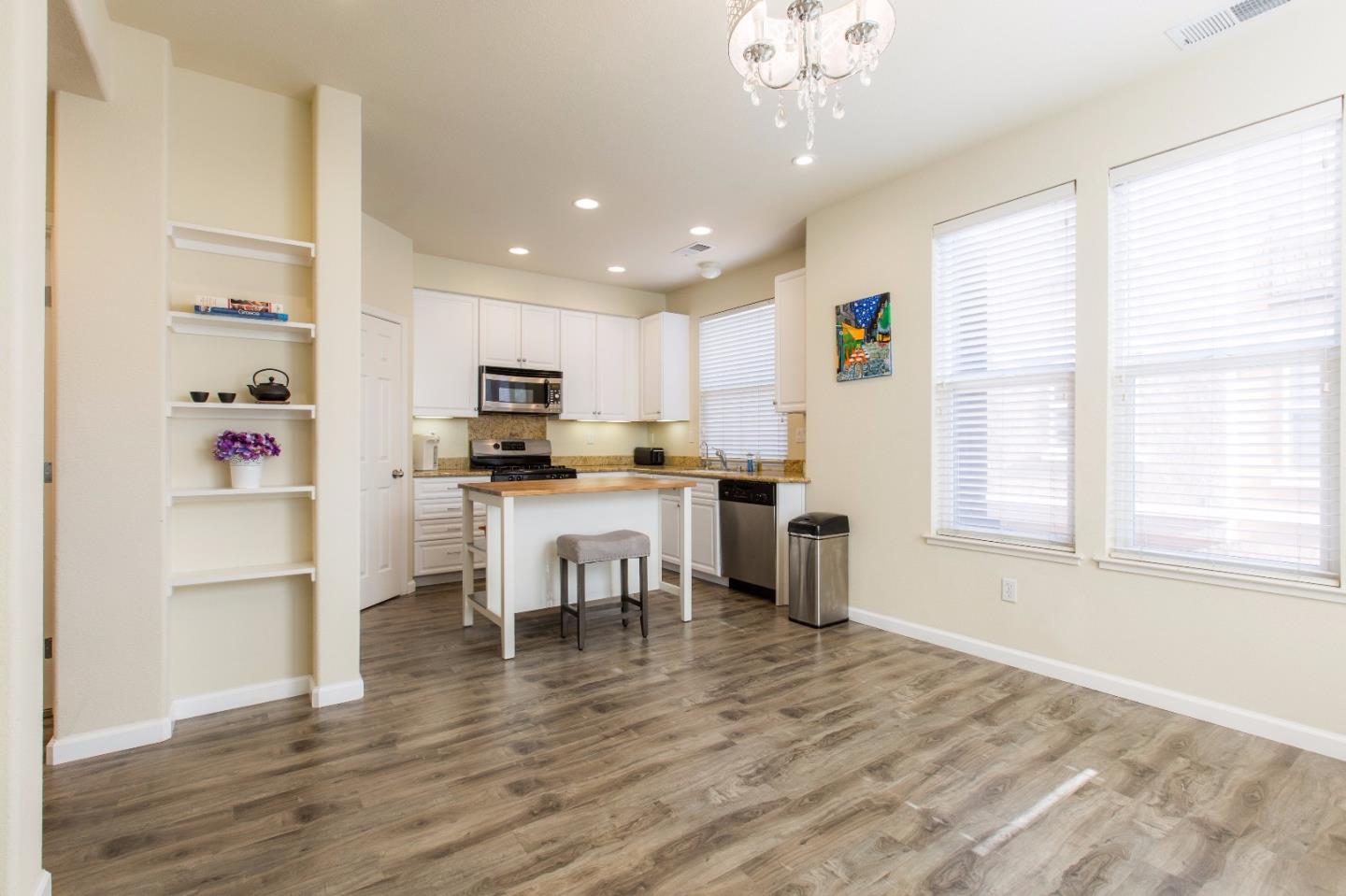 208 Lewis RD, San Jose, CA 95111