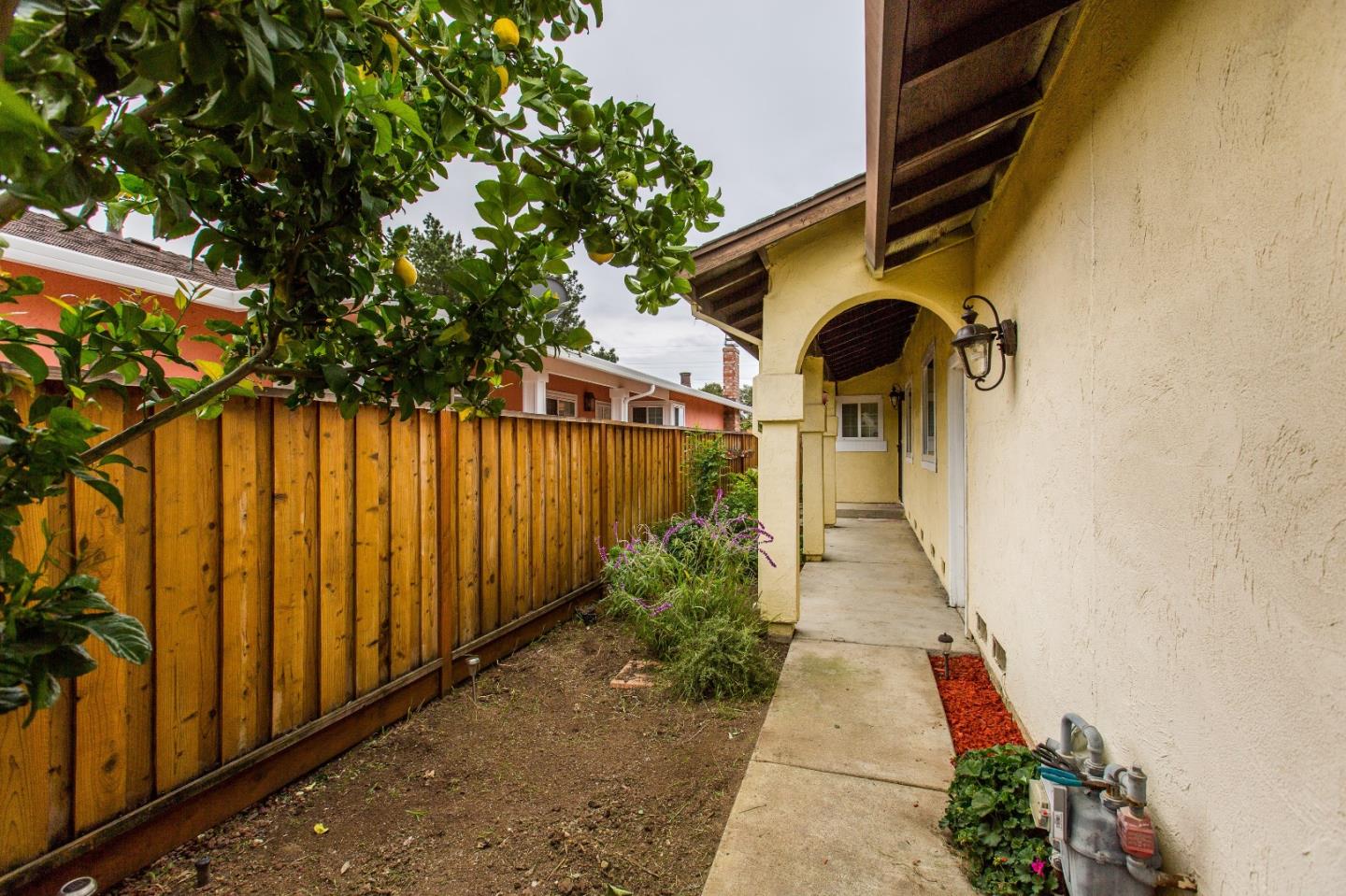 657 Easton DR, San Jose, CA 95133