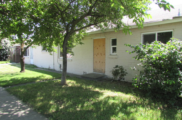 1800 Roselawn AvenueStockton, CA, 95204San Joaquin County