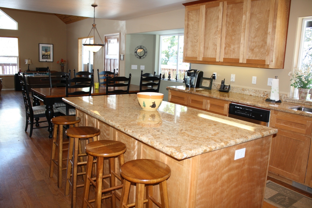 3770 Apache, Dorrington, United States 95223