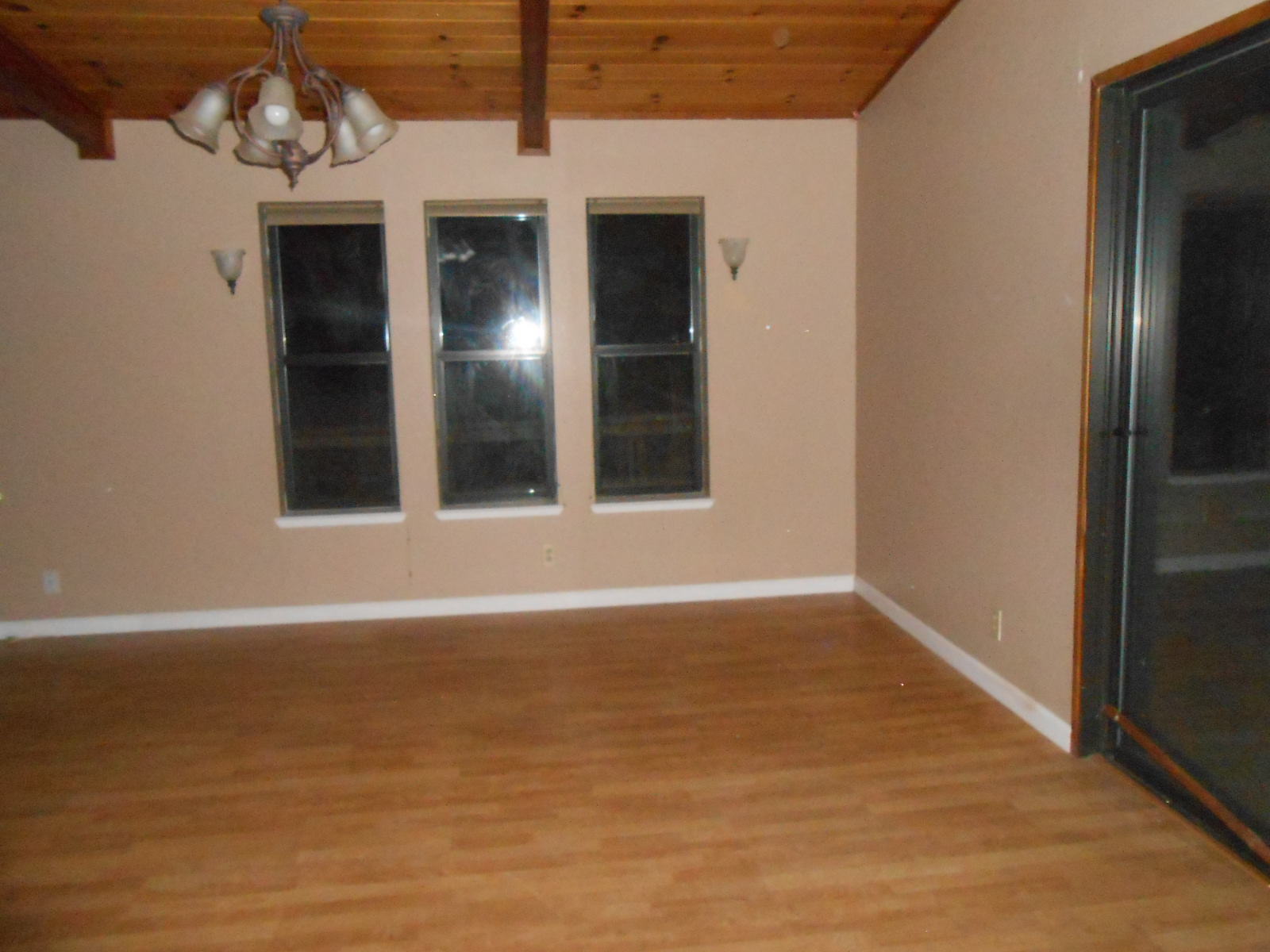 450 Grey Mare RdAvery, CA, 95224Calaveras County