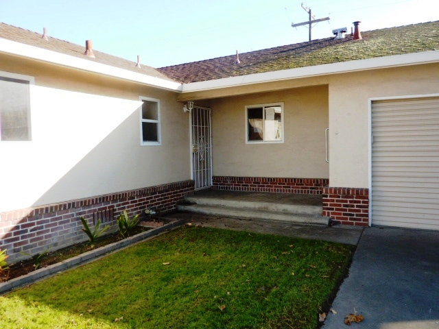 624 S Crescent AvenueLodi, CA, 95240San Joaquin County