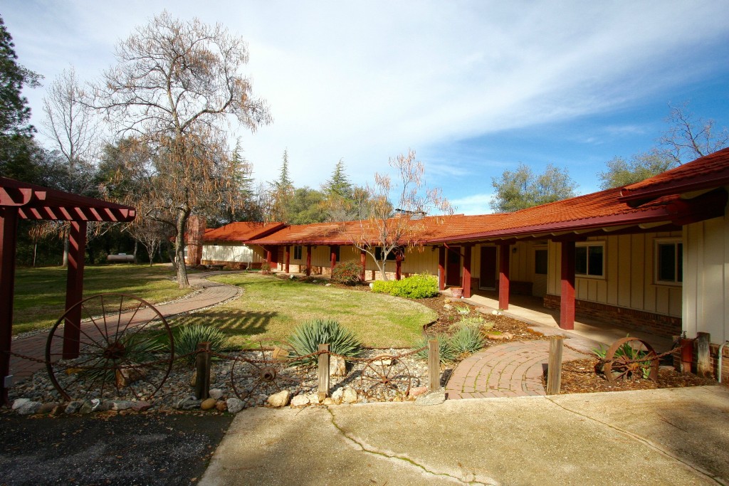 713 Fairoaks Lane, Murphys, United States 95247
