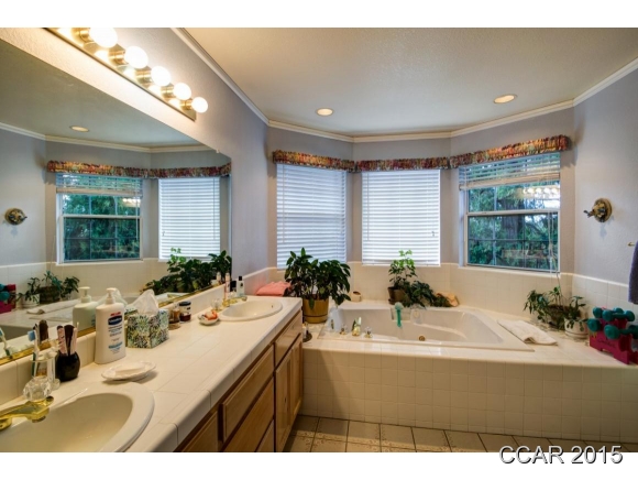 747 Forest Meadows Drive, Murphys, CA 95247