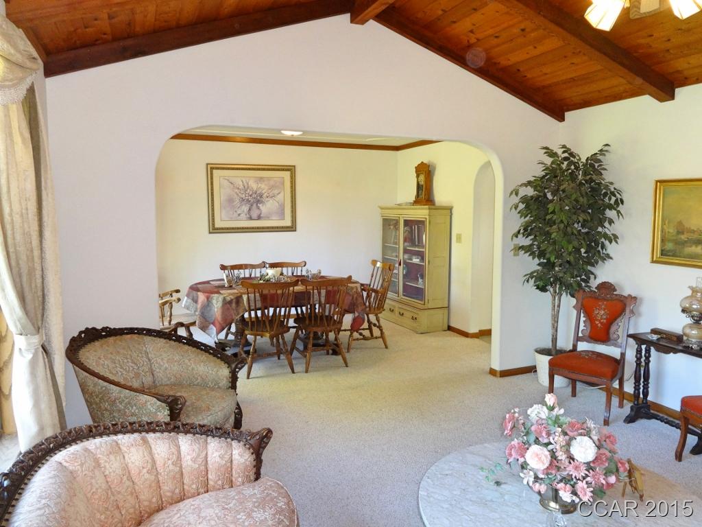 5114 Hillvale Drive, Valley Springs, United States 95252