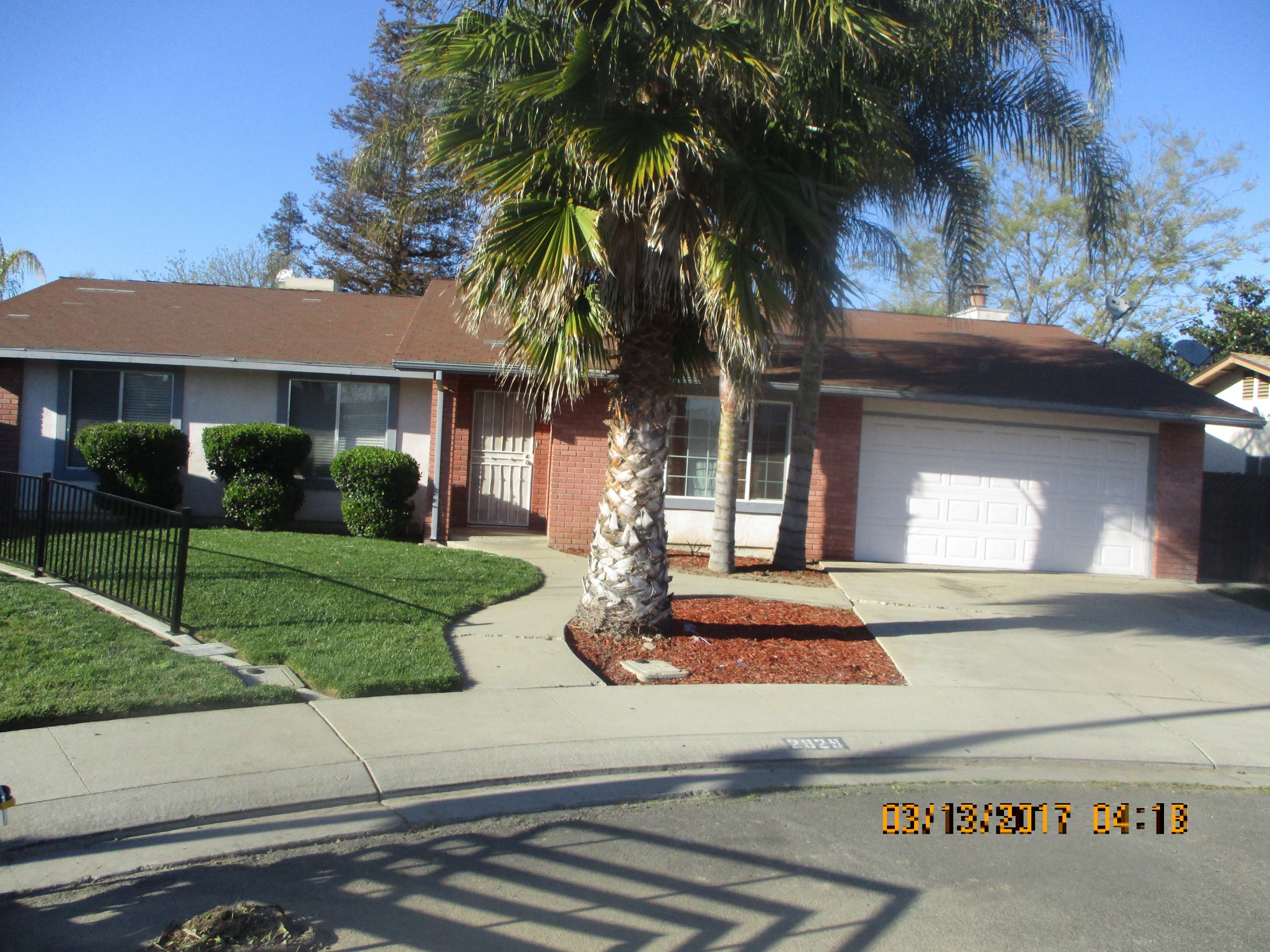2829 Alphonse Dr, Ceres, CA 95307
