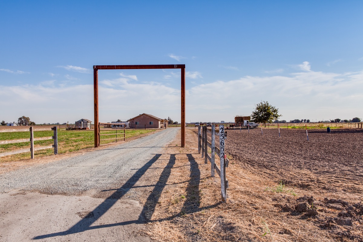 25652 Dodds, Escalon, CA 95320