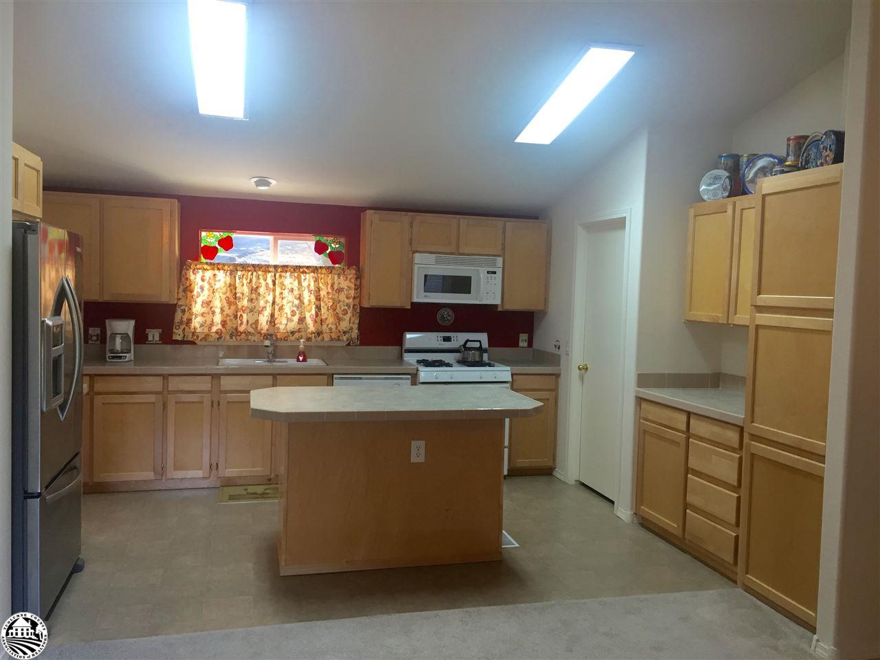12672 Cresthaven Drive, Groveland, CA 95321