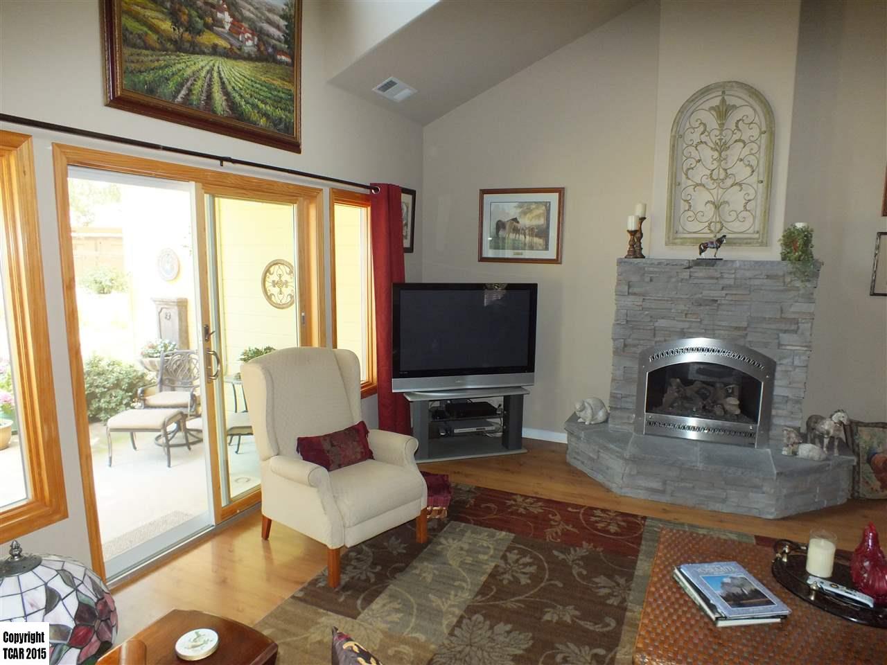 13380 Clements Road, Groveland, CA 95321