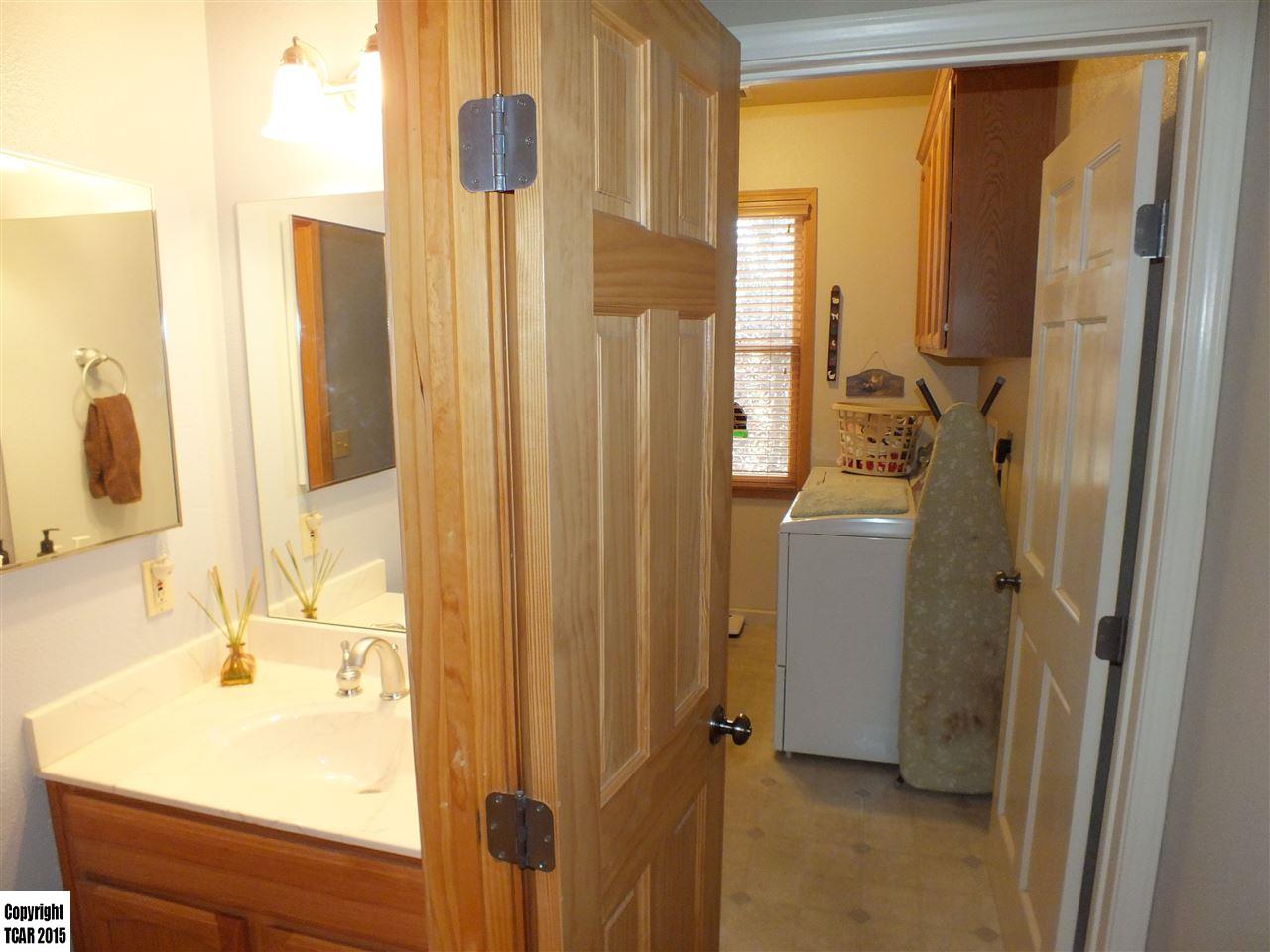 13380 Clements Road, Groveland, CA 95321