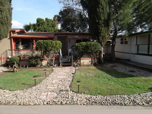 Oakwood Lake Mobile Home Park 4399 Aplicella Ct #16Manteca, CA 95337