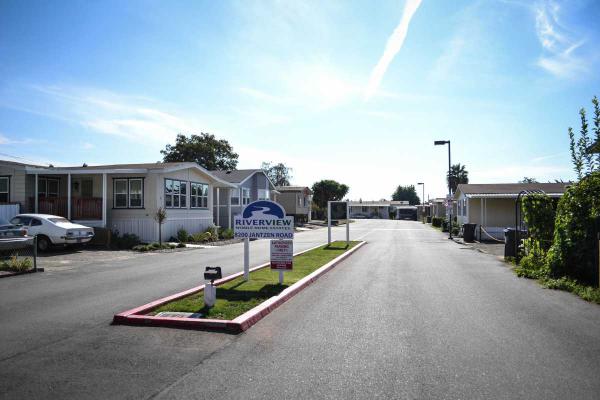 Riverview Mobile Estates 8200 Jantzen Rd. #147Modesto, CA 95357