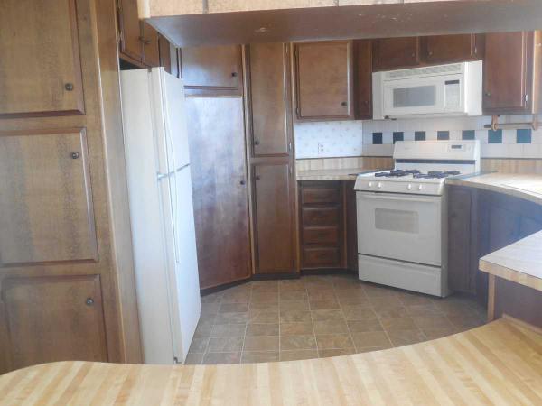Riverview Mobile Estates 8200 Jantzen Rd. #120Modesto, CA 95357