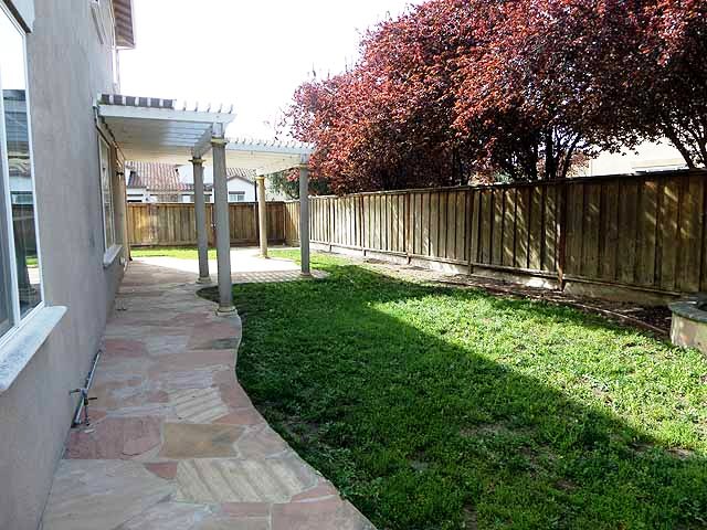 540 Hampton CourtOakdale, CA, 95361Stanislaus County