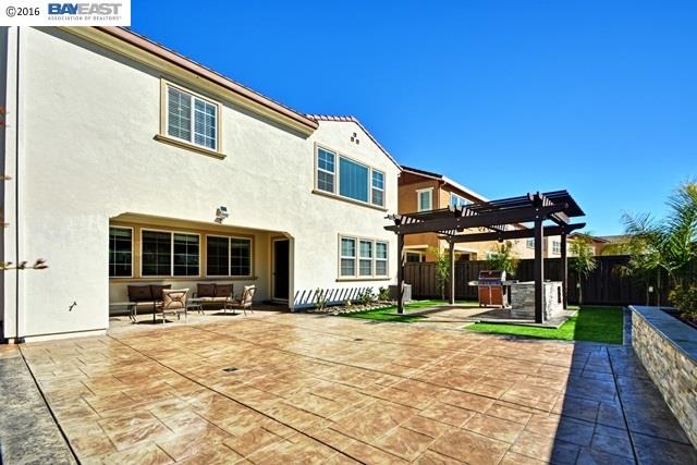 2594 Remy Javier Ct, Tracy, CA 95377