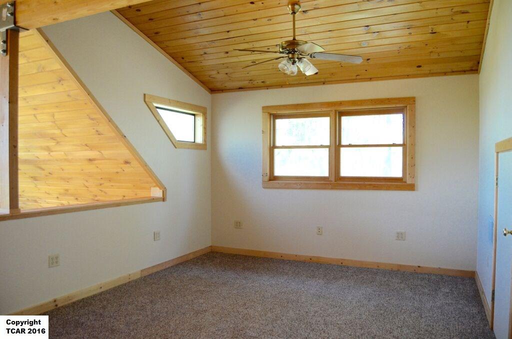 22476 Confidence Road, Twain Harte, CA 95383