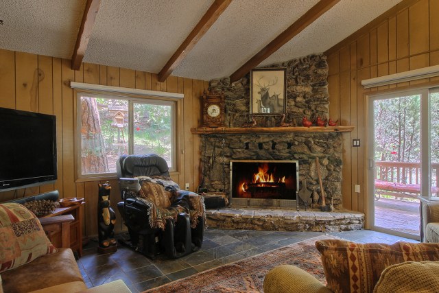 2645 English Ln, Wawona, United States 95389