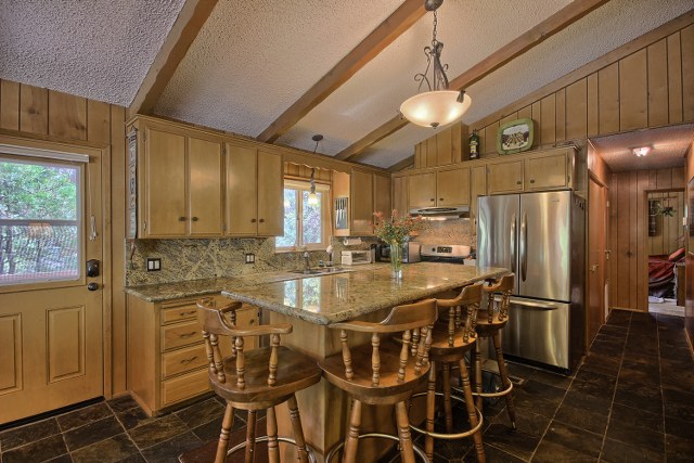 2645 English Ln, Wawona, United States 95389