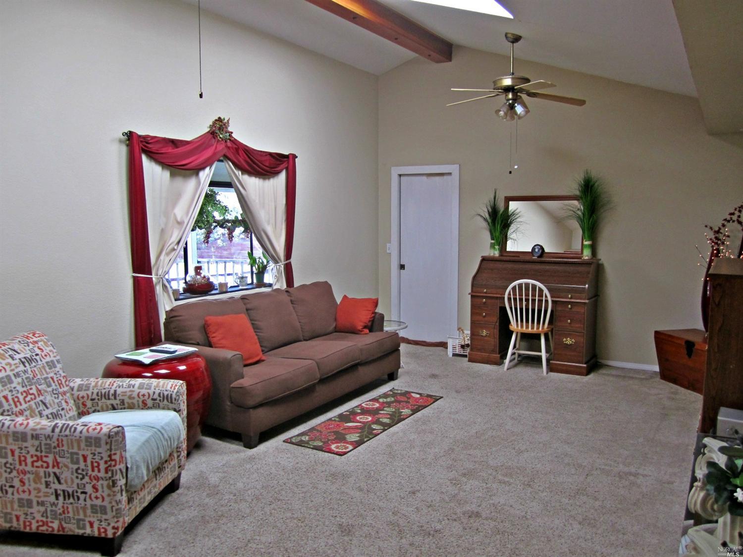 1272 Ridley Avenue, Santa Rosa, United States 95401