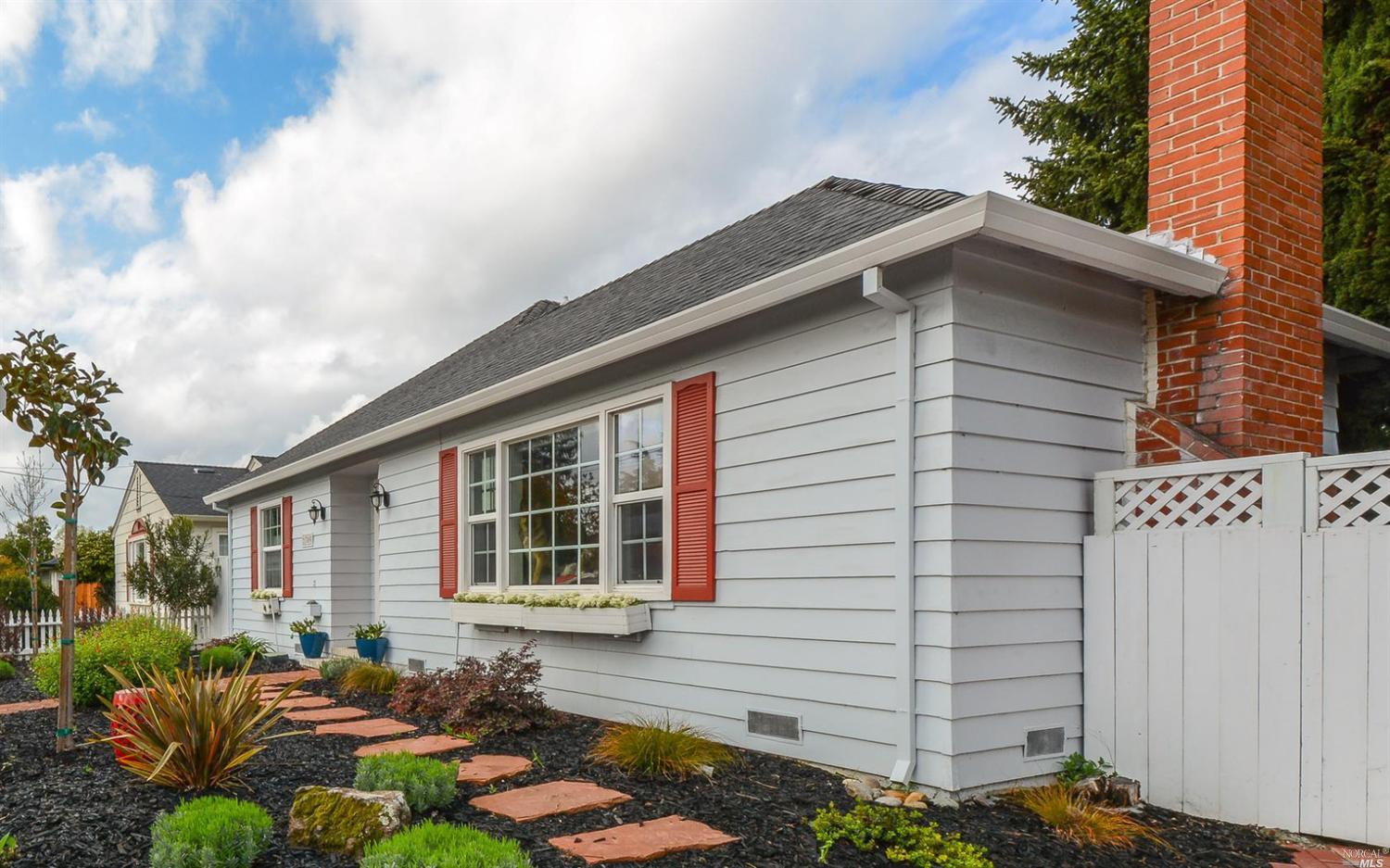 1709Bryden Lane, Santa Rosa, CA 95404