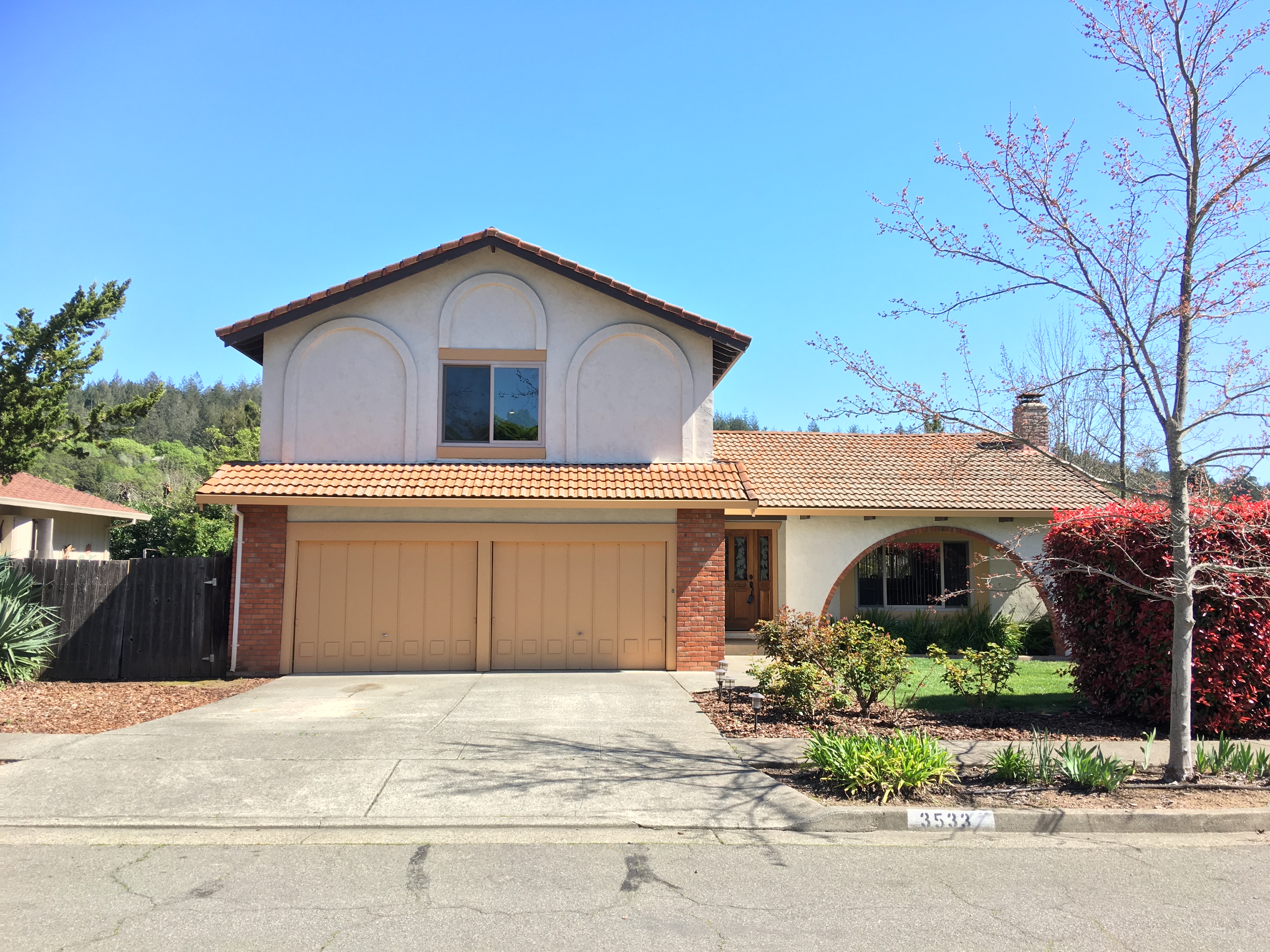 3533 Brookdale Drive, Santa Rosa, United States 95404