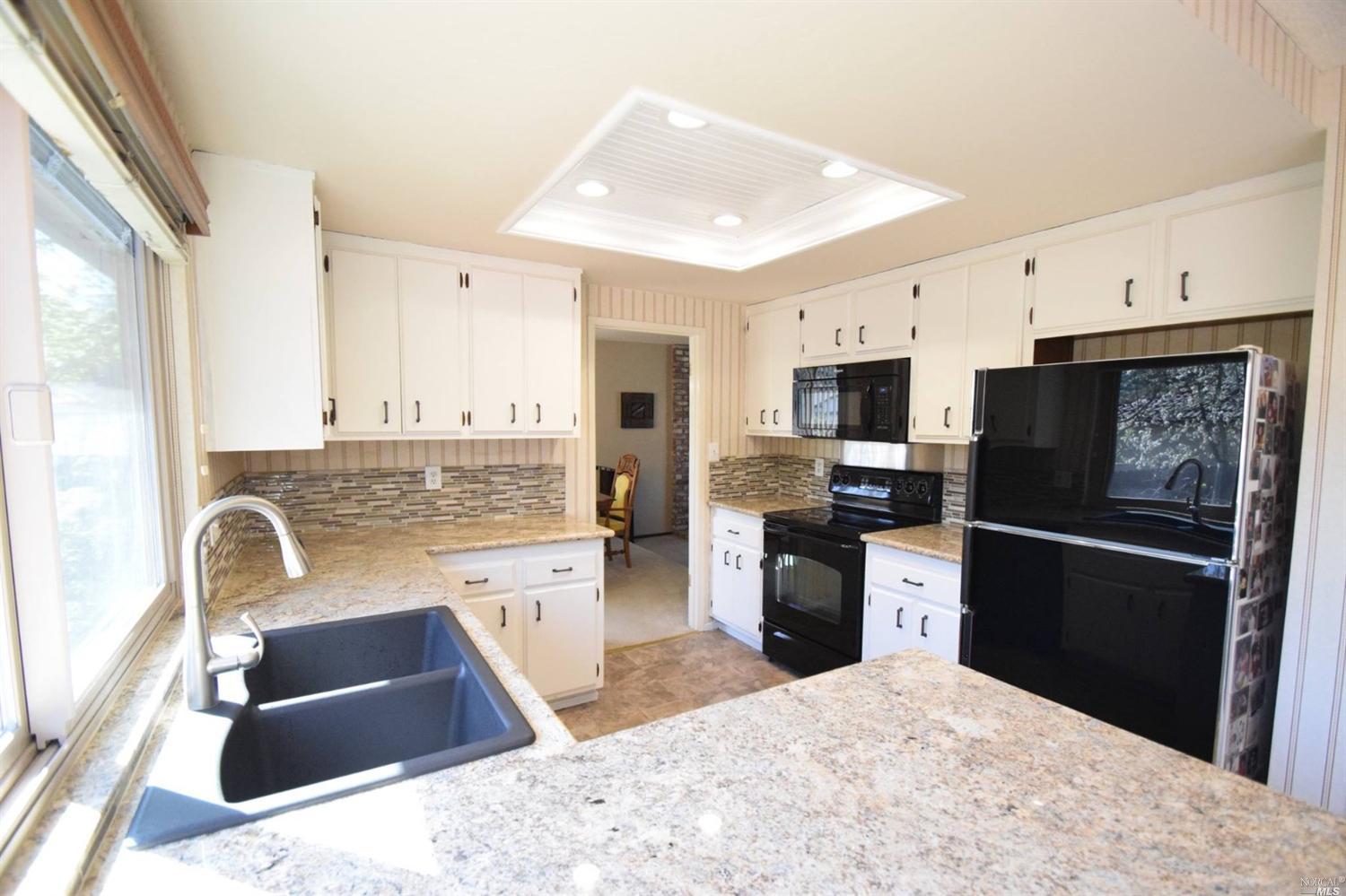 3533 Brookdale Drive, Santa Rosa, United States 95404