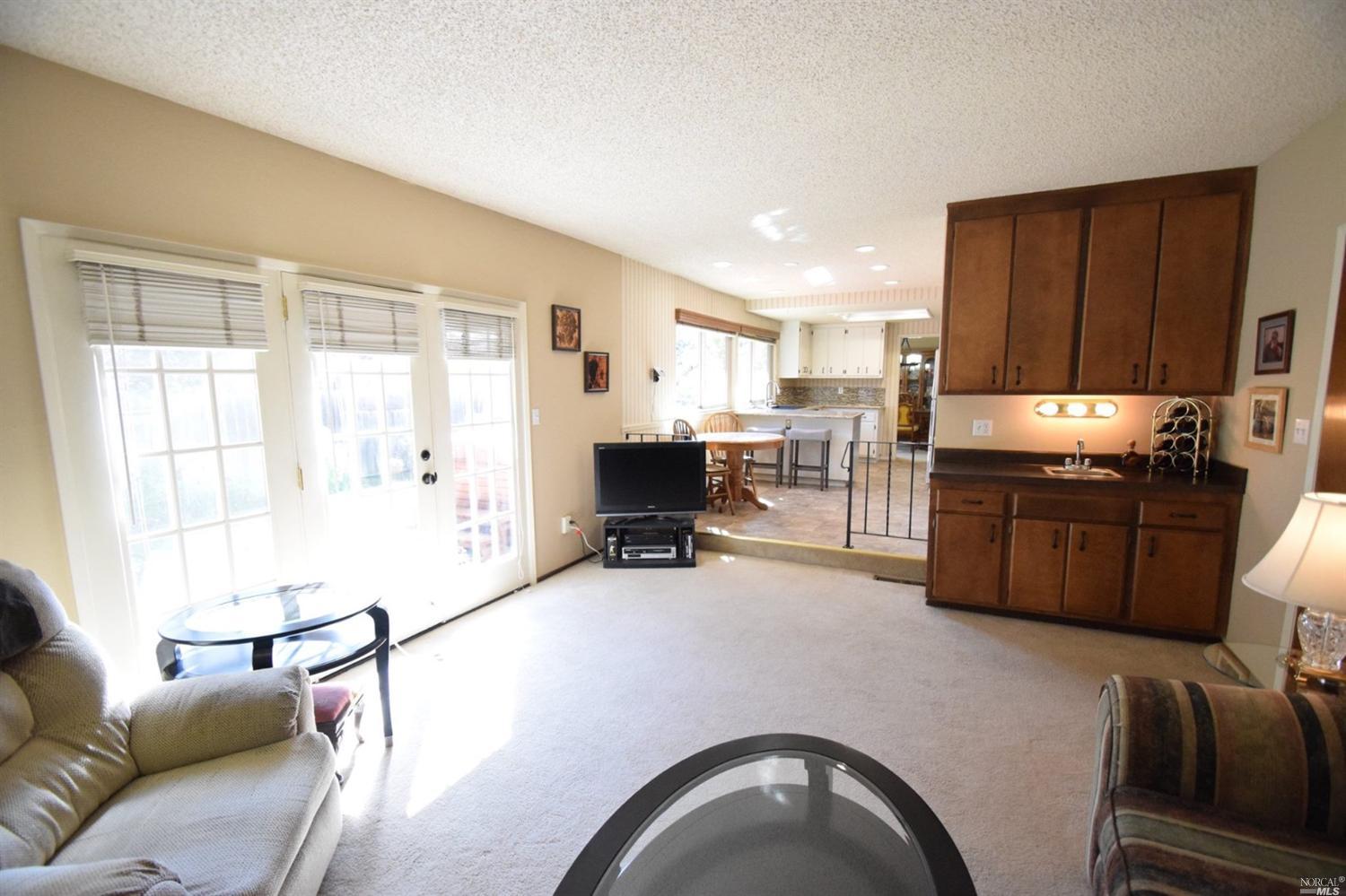 3533 Brookdale Drive, Santa Rosa, United States 95404