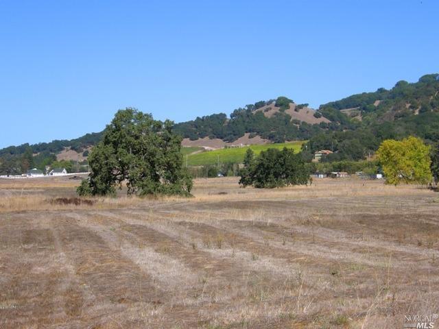 585 Hunter Lane, Santa Rosa, United States 95404