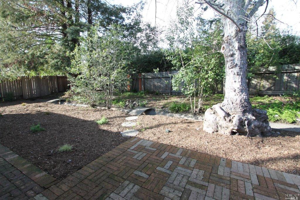 5305SAN LUIS Avenue, Santa Rosa, CA 95409