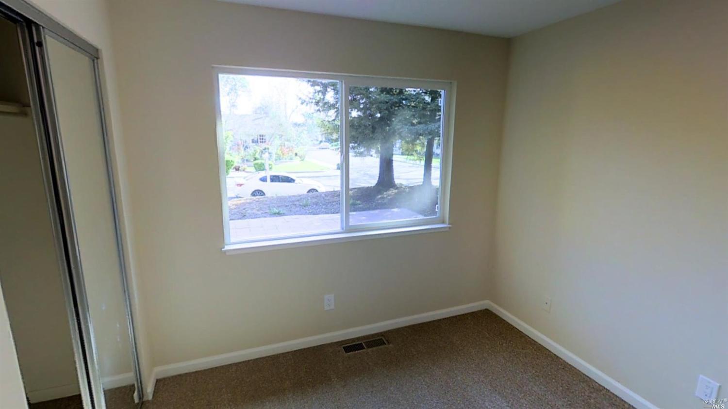 5305SAN LUIS Avenue, Santa Rosa, CA 95409
