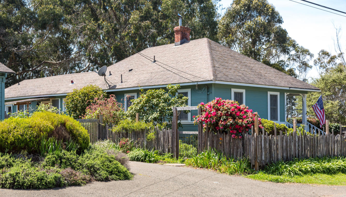 3721 Albion Little River Road, Albion, CA 95410
